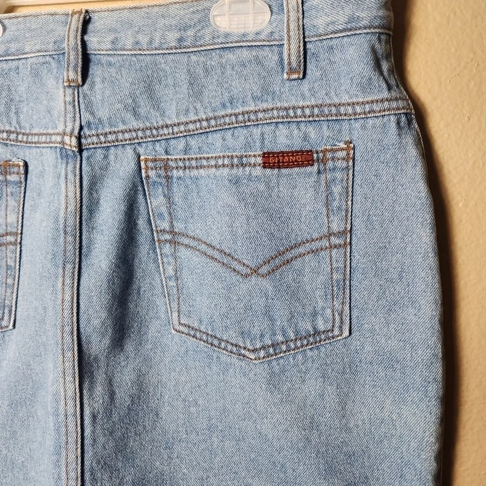 Vintage 80s Gitano Yoked Light Wash Above Knee Length Jean Skirt-Size 16